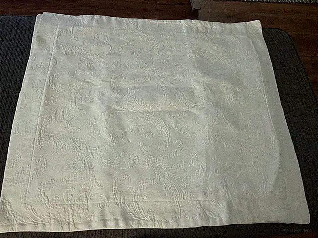 Linea Casa by Sferra 2 Euro White Mattelese Pillow Shams 27x24