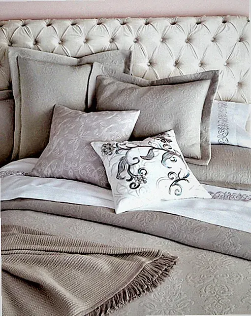 SFERRA Euro Sham Teague 1466 Grey Matelassé Jacquard Embossed 26 x 26 Cotton