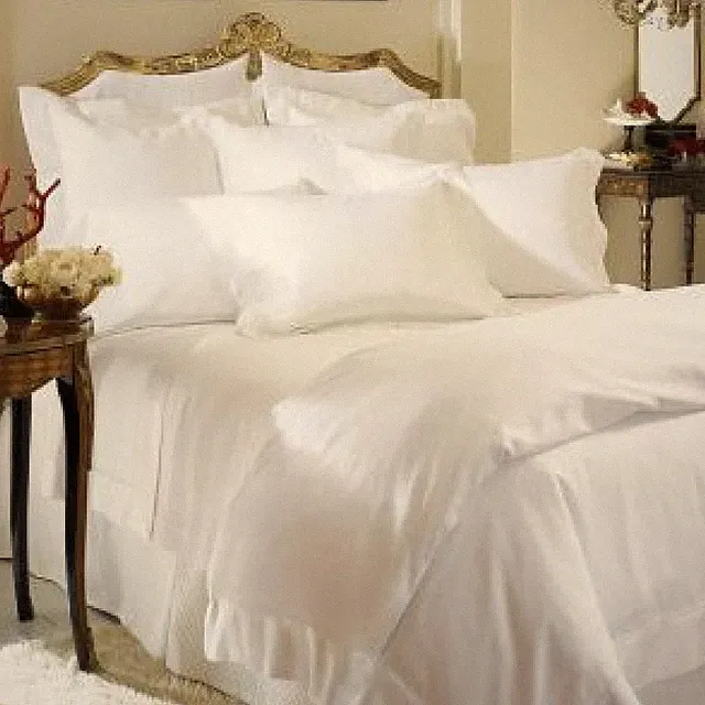 Sferra Giza 45 - Percale Pillowcase Set of 2