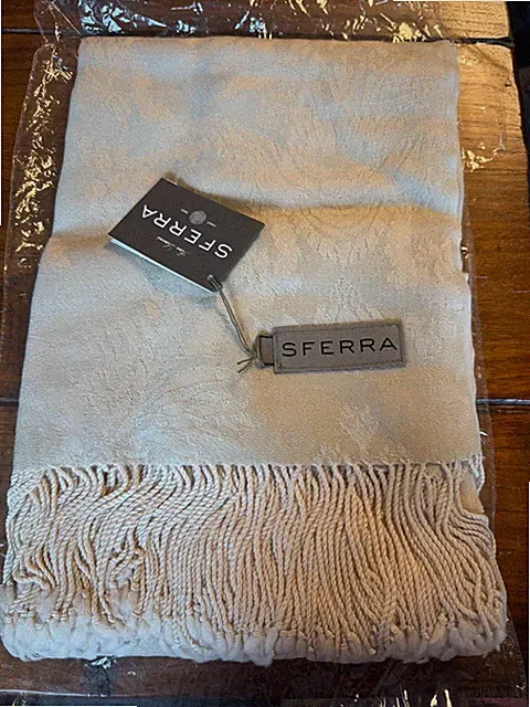 Sferra Sandoval 100% Merino Wool Throw 50" x 70" Brand New w/ Tags Blanket